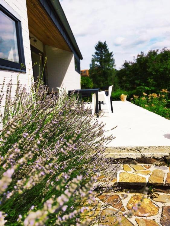 Le Clos Des 3 - Vacances Avec Vue En Ardennes A 5 Kilometres De La Roche - Maison De 90 M2 Avec Chambres - Avec Magnifique Jardin Rendeux 외부 사진