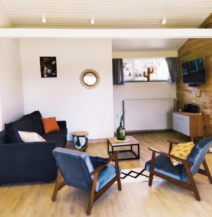 Le Clos Des 3 - Vacances Avec Vue En Ardennes A 5 Kilometres De La Roche - Maison De 90 M2 Avec Chambres - Avec Magnifique Jardin Rendeux 외부 사진