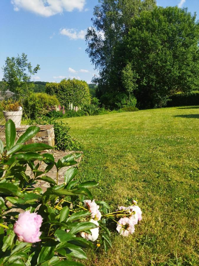 Le Clos Des 3 - Vacances Avec Vue En Ardennes A 5 Kilometres De La Roche - Maison De 90 M2 Avec Chambres - Avec Magnifique Jardin Rendeux 외부 사진